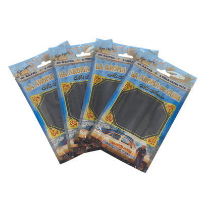 เคสเดินทางซิการ์หนังหรูหราแบบกำหนดเอง พร้อมเครื่องเพิ่มความชื้น กระเป๋าใส่ซิการ์แบบพกพาบุด้วยไม้ซีดาร์ ถุงควบคุมความชื้นแบบซิปล็อค