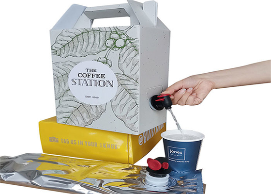 OEM 1L / 2L / 3L กาแฟน้ำผลไม้ไวน์ถุง BIB ของเหลวในกล่องตู้พร้อมที่จับและหัวจุก