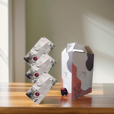 ถุง BIB แบบกำหนดเองในกล่องพร้อมก๊อกน้ำ Tap Spout เหมาะสำหรับบรรจุภัณฑ์ไวน์ น้ำผลไม้ น้ำมัน และผลิตภัณฑ์ของเหลวอื่นๆ