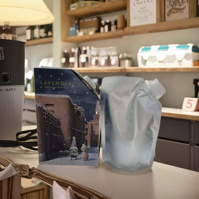 ISO SGS Certified Bag In Box การพิมพ์ตามความต้องการ สี่เหลี่ยมสี่เหลี่ยม Packaging การนําเสนอและแก้ไขการเก็บของของเหลวที่ปลอดภัย