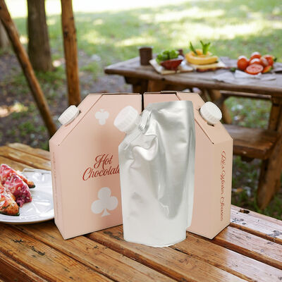 ISO SGS Certified Bag In Box การพิมพ์ตามความต้องการ สี่เหลี่ยมสี่เหลี่ยม Packaging การนําเสนอและแก้ไขการเก็บของของเหลวที่ปลอดภัย