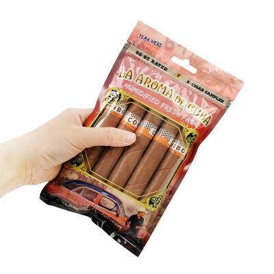 Small Size Cigar Humidor Bags Containing Humidity Sheet Suitable for 5 Cigars Maintaining Proper Flavor and Aroma