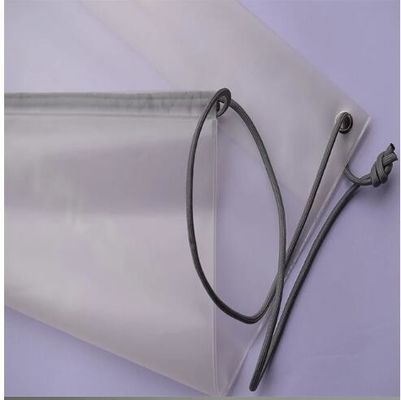 0.08mm Frosted CPE Drawstring กระเป๋าสะพายหลังคู่กระเป๋า Drawstring พลาสติกสำหรับเสื้อผ้า