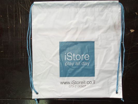 กระเป๋าเป้สะพายหลัง Drawstring พลาสติกสีขาวแบบกำหนดเองกระเป๋าช้อปปิ้ง Apple Store